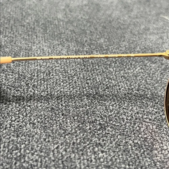 Ray-Ban RB3025 Aviator Classic Sunglasses Gold Frame Brown Gradient Lens w/ Case - Picture 4 of 7